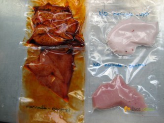 Kuřecí prsa před a po ošetření metodou HPP