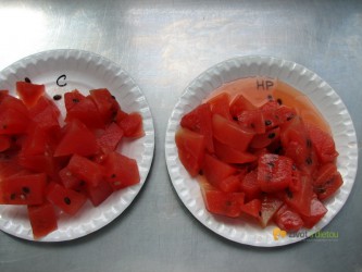 Vodní meloun před a po ošetření metodou HPP