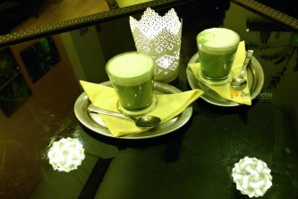Drcený zelený čaj se sójovým mlékem